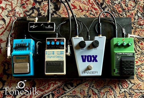 Grand Master pedal board